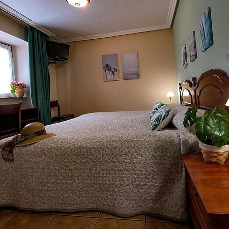 Hotel Rural "La Ruta De Cabrales" Mestas De Con Exteriör bild