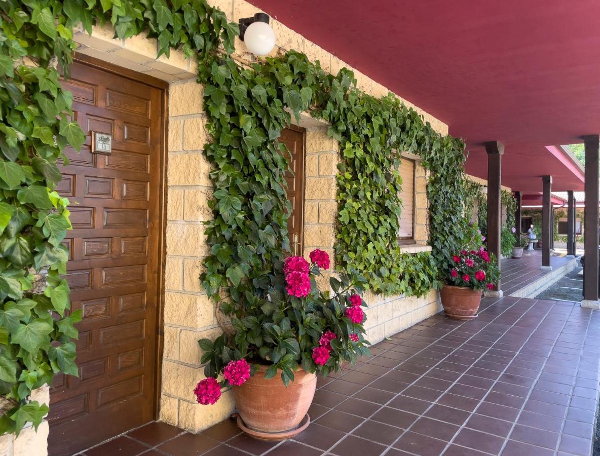 Hotel Rural "La Ruta De Cabrales" Mestas De Con Exteriör bild