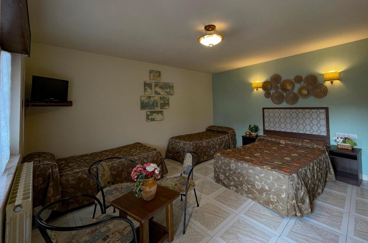 Hotel Rural "La Ruta De Cabrales" Mestas De Con Exteriör bild