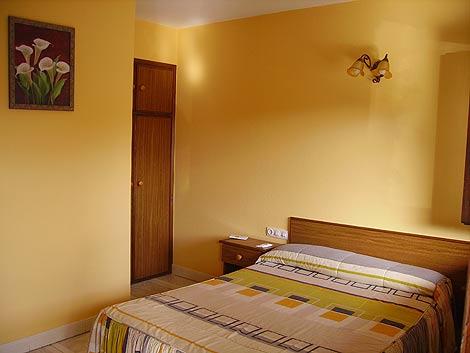 Hotel Rural "La Ruta De Cabrales" Mestas De Con Exteriör bild